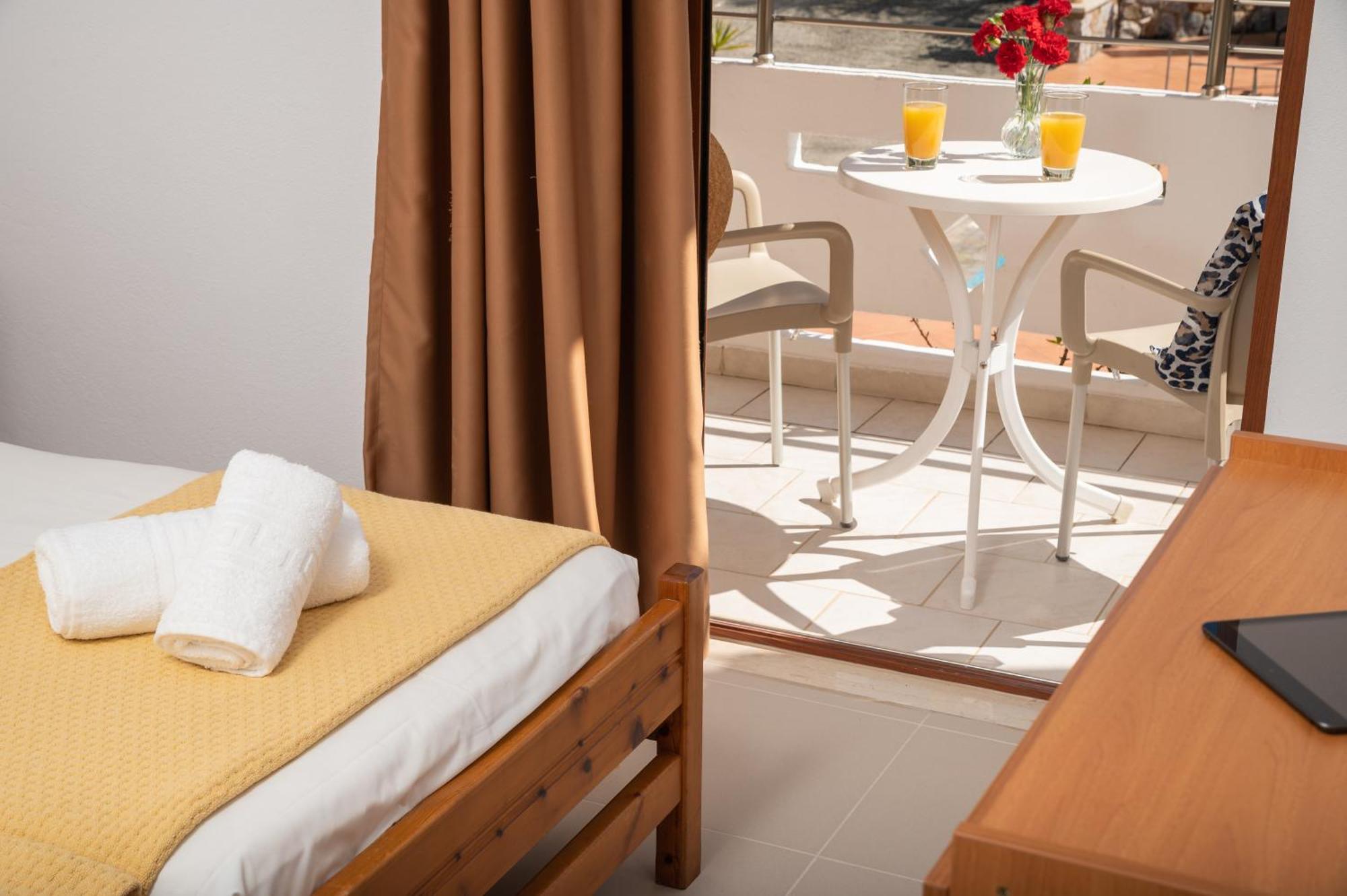 Aphrodite Apartments Kalyves Habitación foto